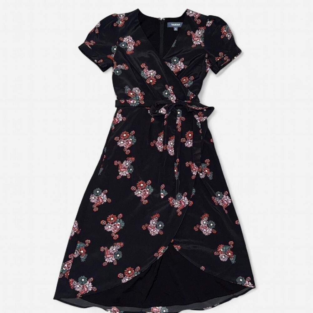 Modcloth Floral Short Sleeve Wrap Midi Dress with Waist Tie; Size XS